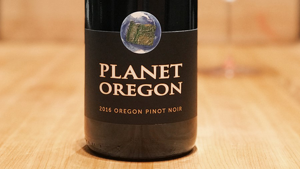 2016 Planet Oregon Pinot Noir 